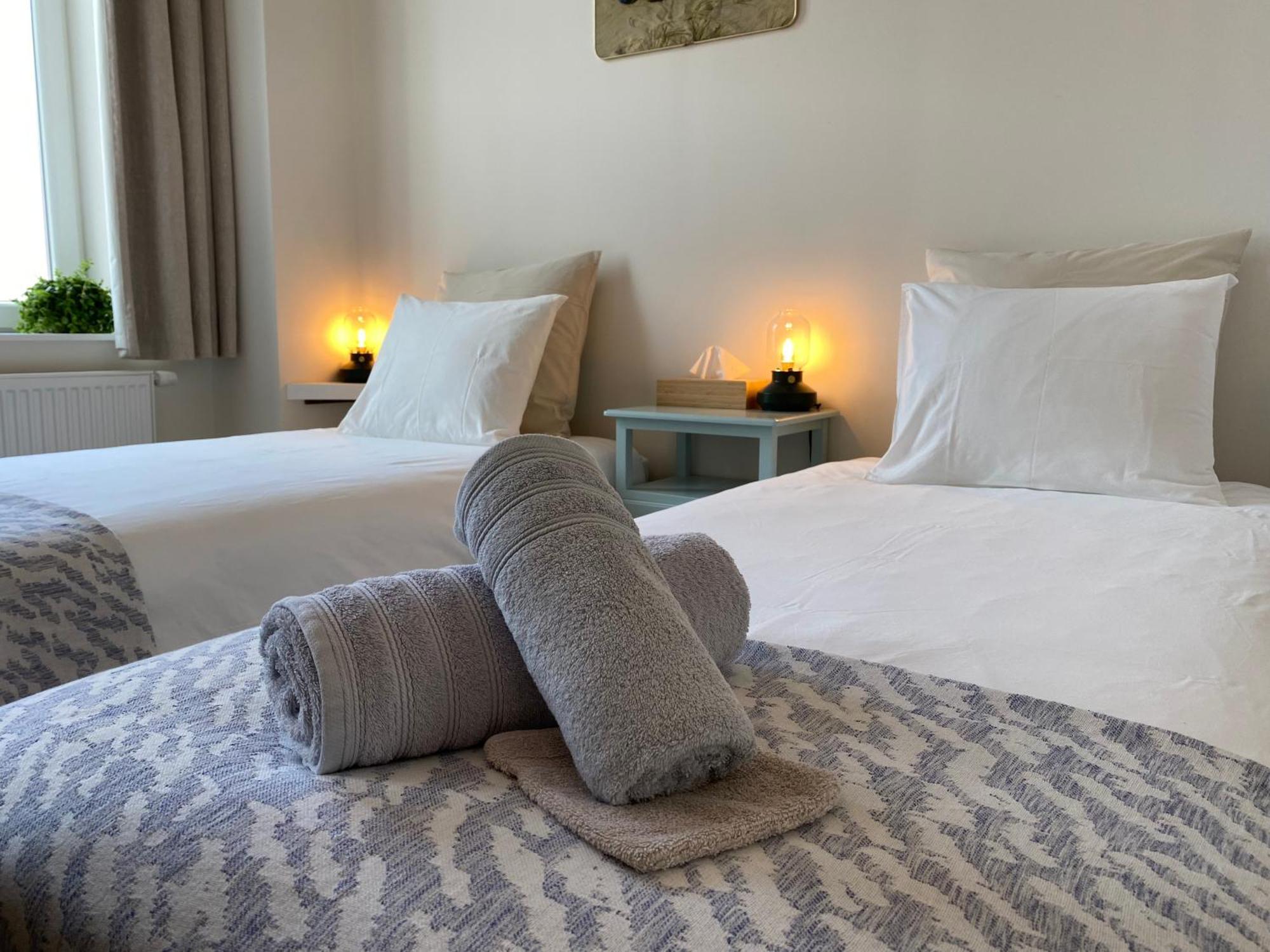 Logies-M Comfort Studios Inc Bikes B&B Остенде Экстерьер фото